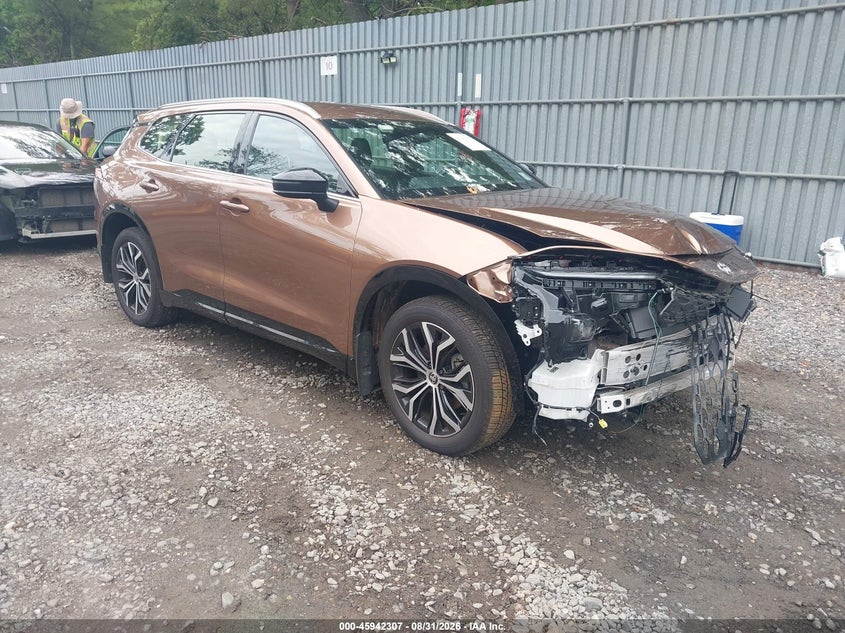 Photo of the 2025 TOYOTA CROWN SIGNIA XLE