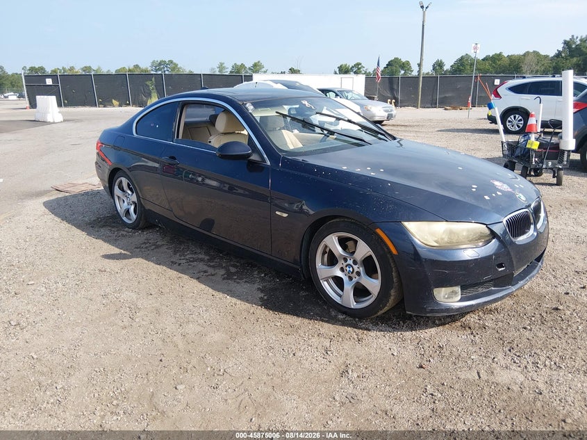 Photo of the 2009 BMW 328I