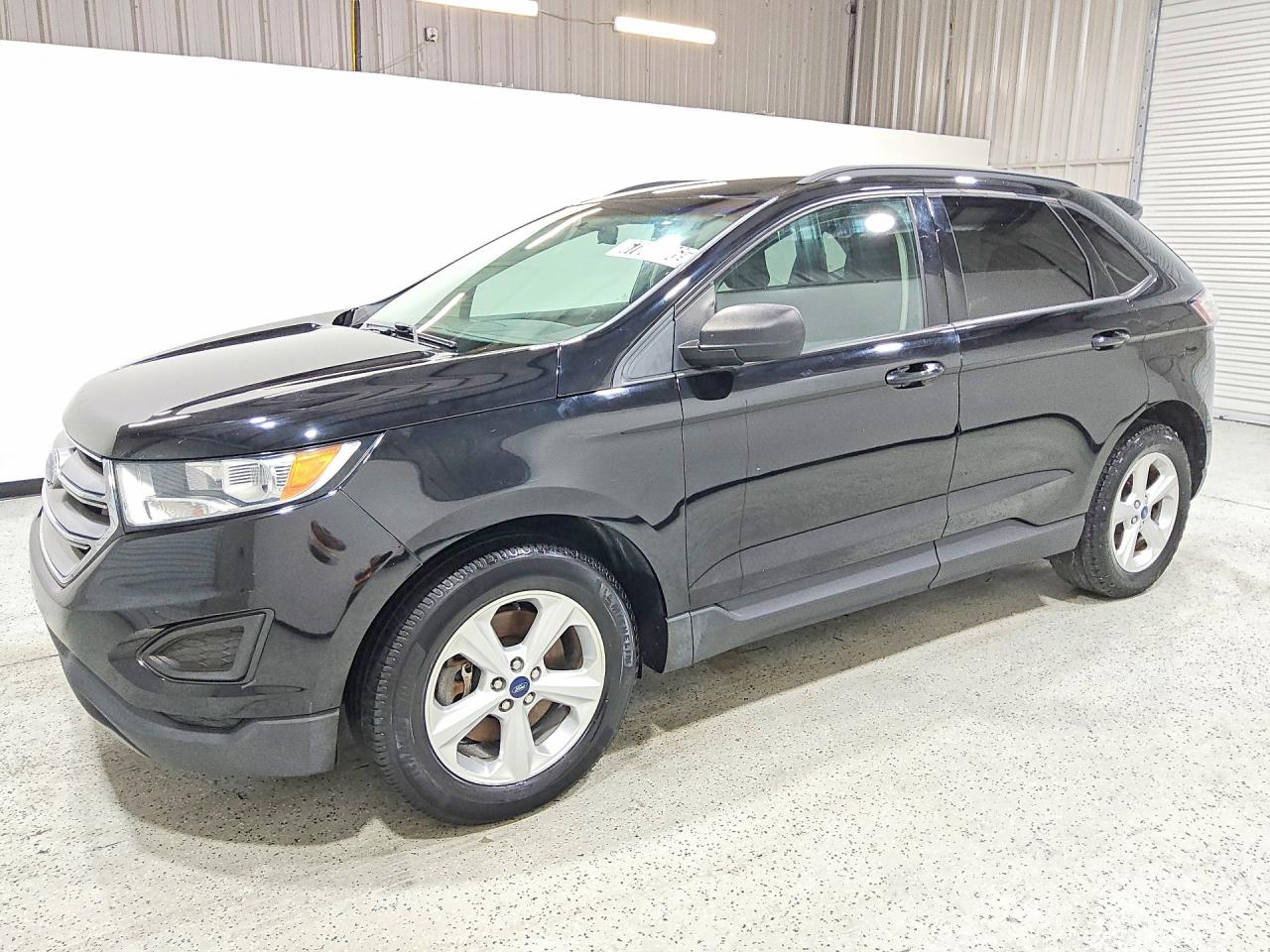 Photo of the 2016 FORD EDGE SE