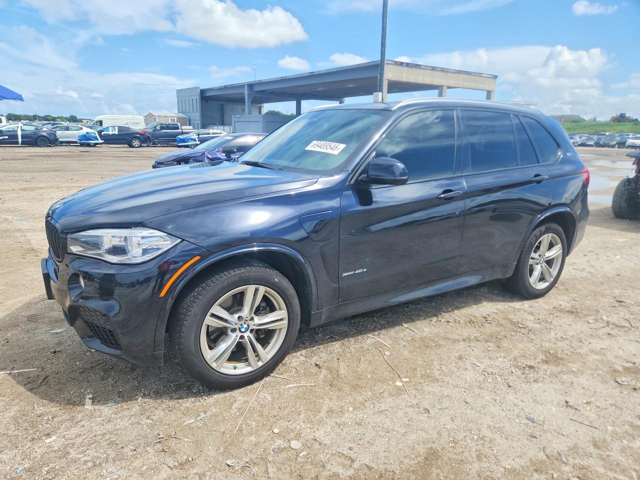 Photo of the 2017 BMW X5 XDR40E
