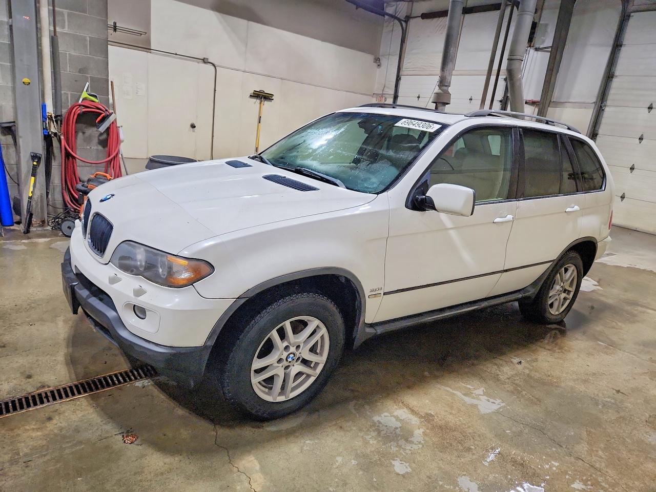 Photo of the 2006 BMW X5 3.0I