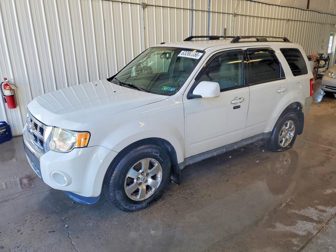 Photo of the 2009 FORD ESCAPE LIMITED