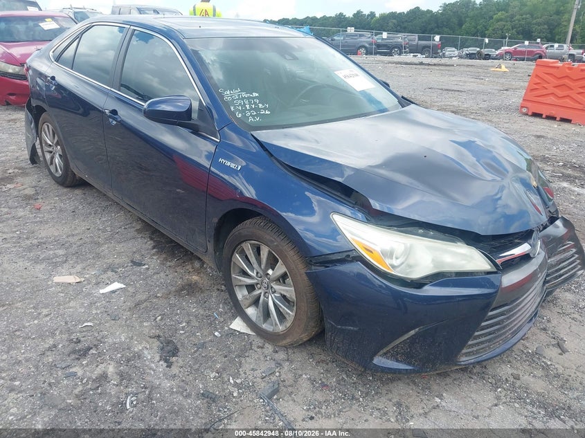 Photo of the 2016 TOYOTA CAMRY HYBRID XLE