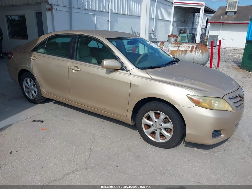 Photo of the 2011 TOYOTA CAMRY LE