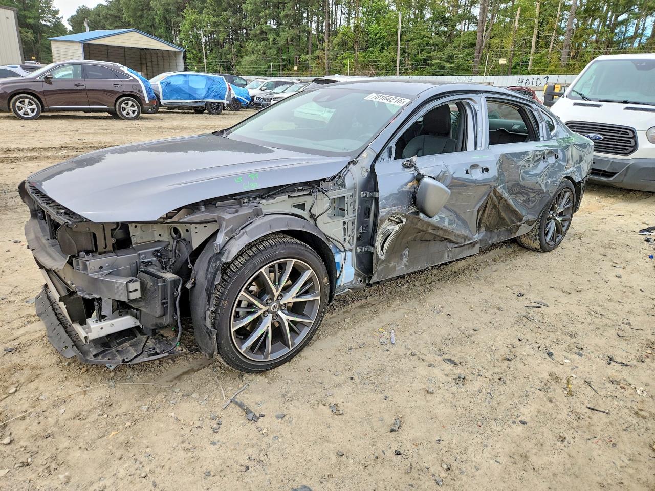 Photo of the 2018 VOLVO S90 T5 MOMENTUM