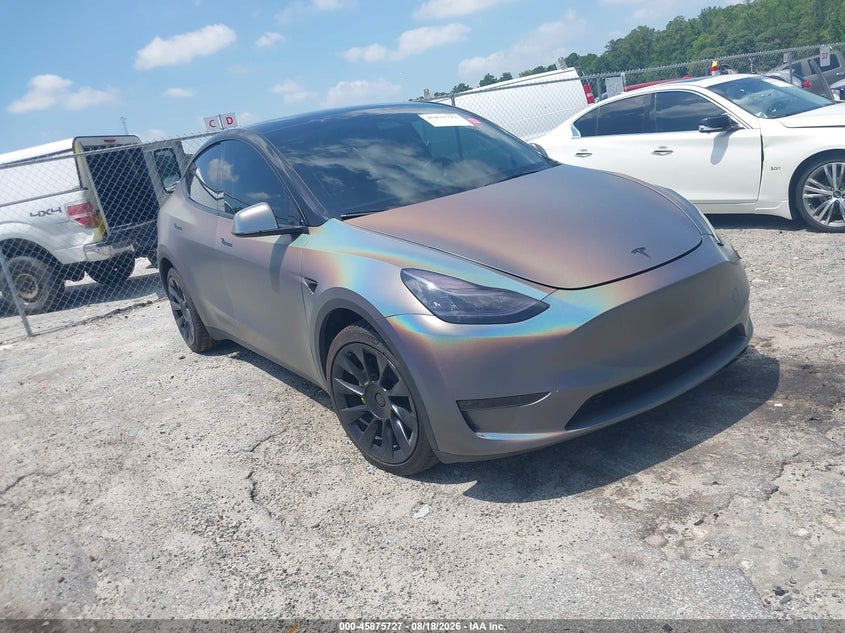 Photo of the 2022 TESLA MODEL Y LONG RANGE DUAL MOTOR ALL-WHEEL DRIVE
