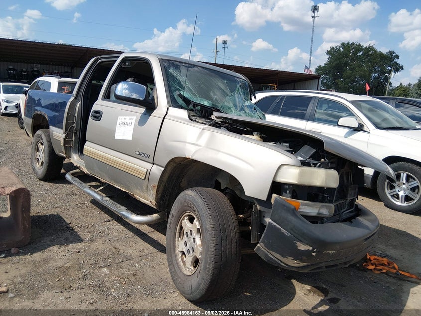 Photo of the 2002 CHEVROLET SILVERADO 1500 LT