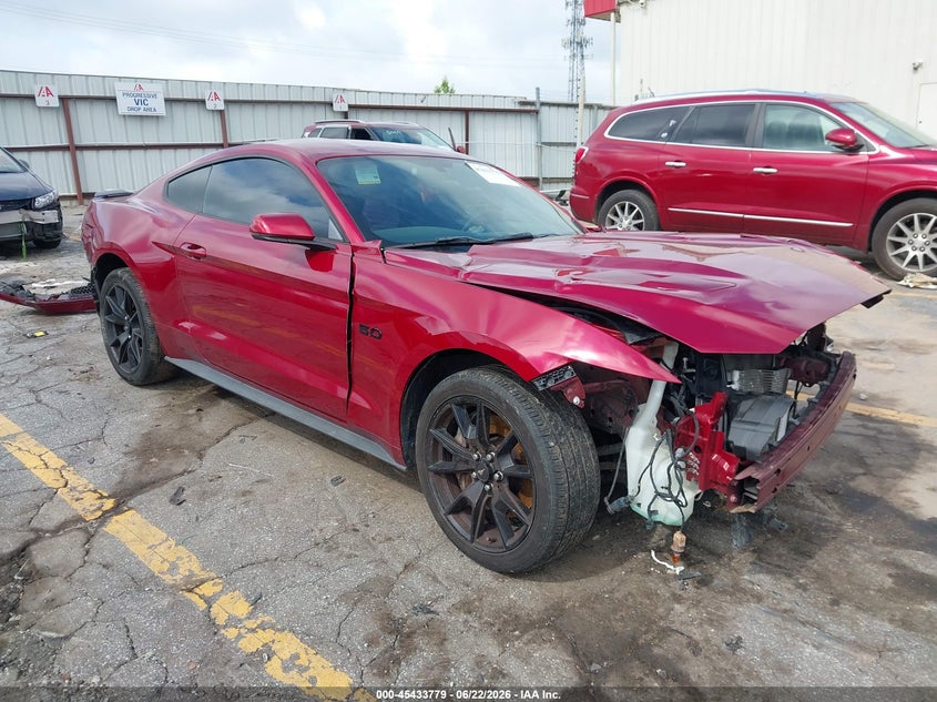 Photo of the 2017 FORD MUSTANG GT/GT PREMIUM