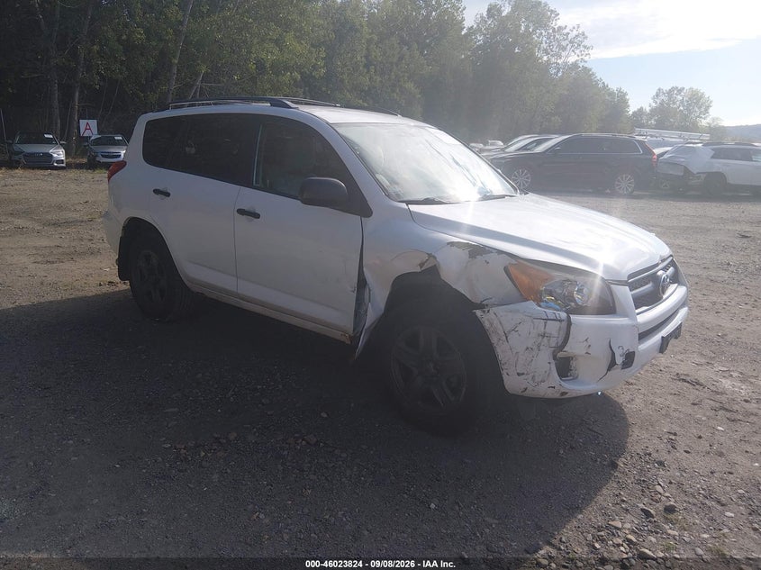 Photo of the 2011 TOYOTA RAV4
