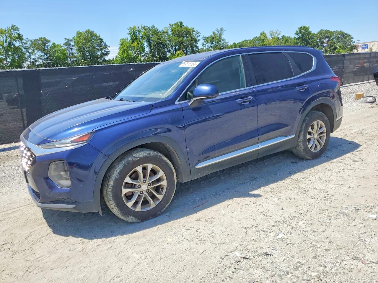 Photo of the 2019 HYUNDAI SANTA FE SE