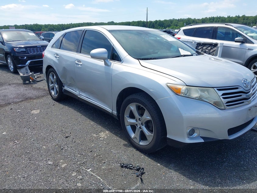 Photo of the 2010 TOYOTA VENZA BASE V6