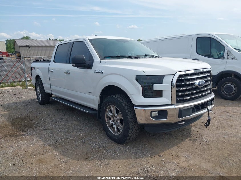 Photo of the 2015 FORD F-150 XLT