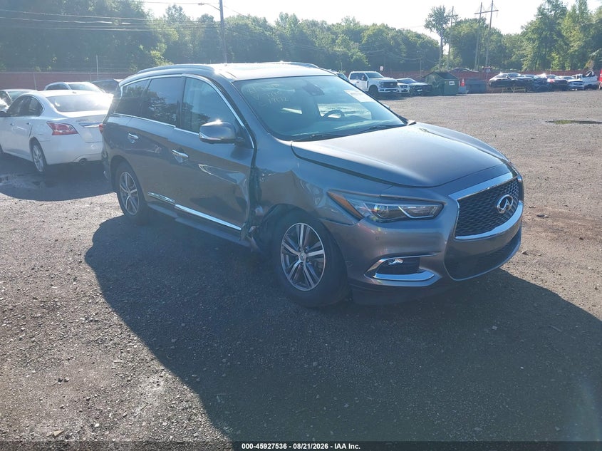 Photo of the 2020 INFINITI QX60 LUXE AWD
