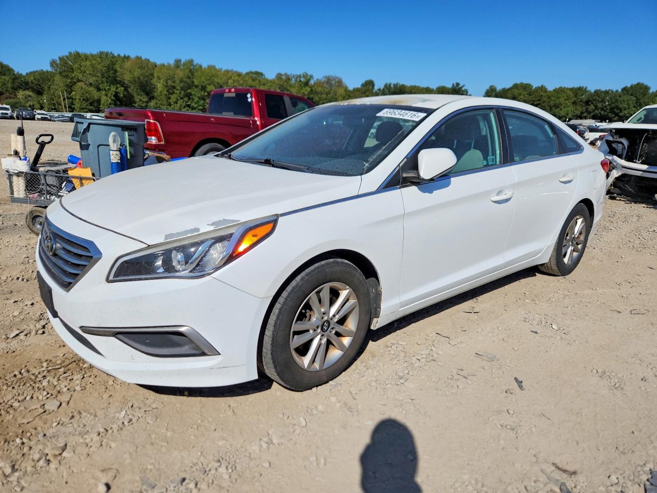 Photo of the 2016 HYUNDAI SONATA SE
