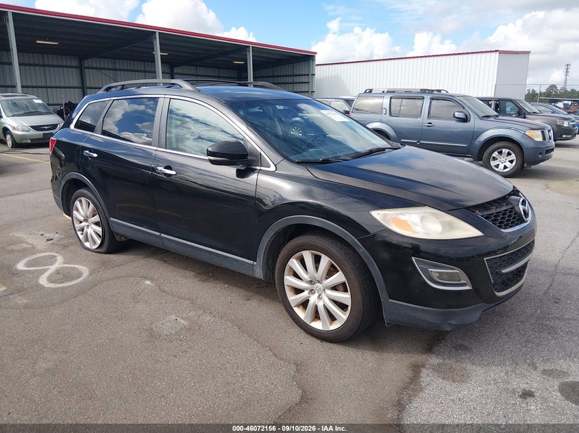 Photo of the 2010 MAZDA CX-9 GRAND TOURING
