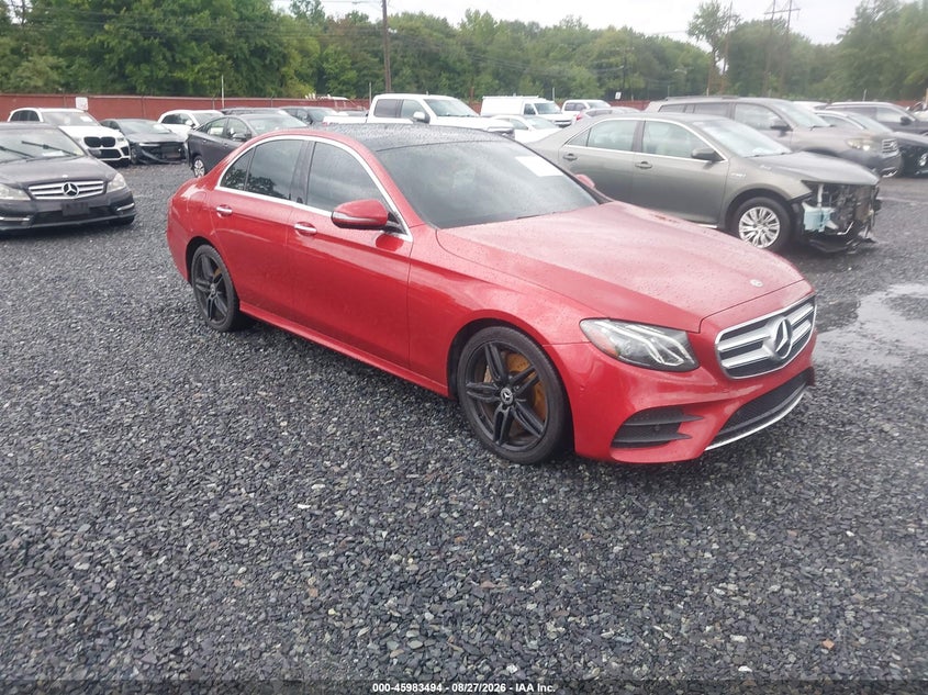 Photo of the 2018 MERCEDES-BENZ E 300 4MATIC