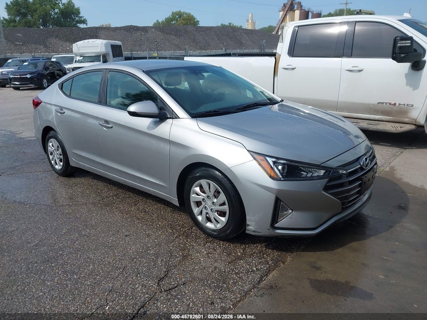 Photo of the 2020 HYUNDAI ELANTRA SE