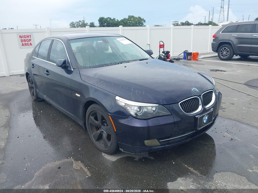 Photo of the 2008 BMW 528I
