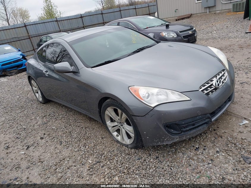Photo of the 2011 HYUNDAI GENESIS 2.0T