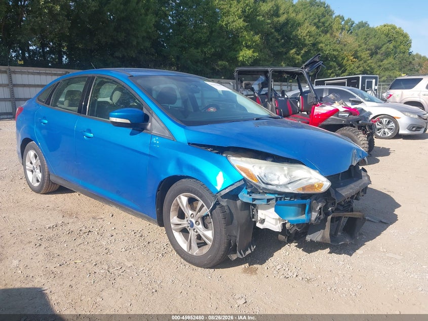 Photo of the 2014 FORD FOCUS SE