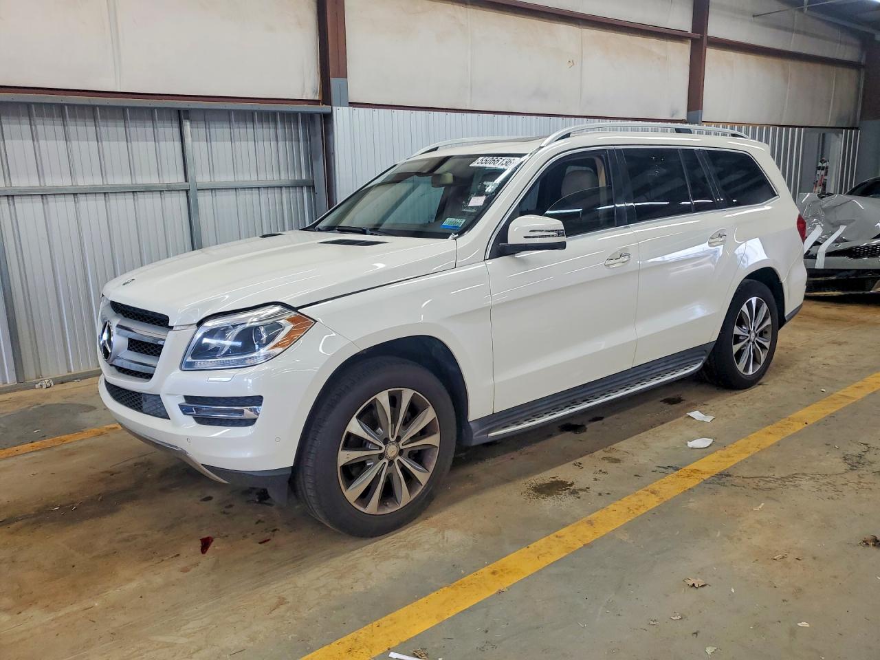 Photo of the 2016 MERCEDES-BENZ GL 450 4MATIC