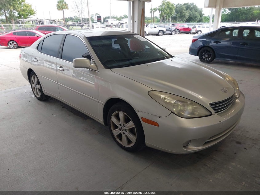 Photo of the 2005 LEXUS ES 330
