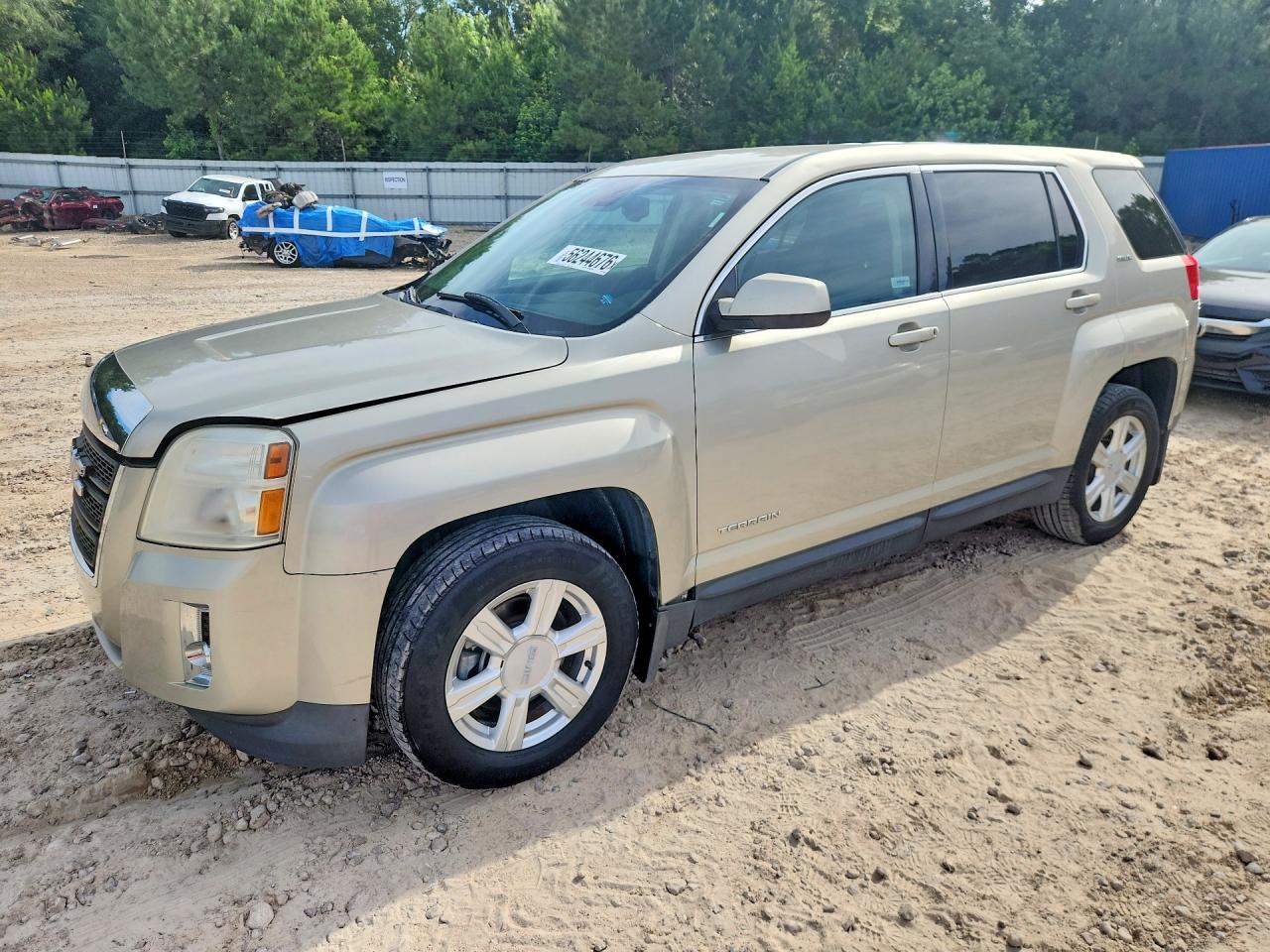 Photo of the 2015 GMC TERRAIN SLE