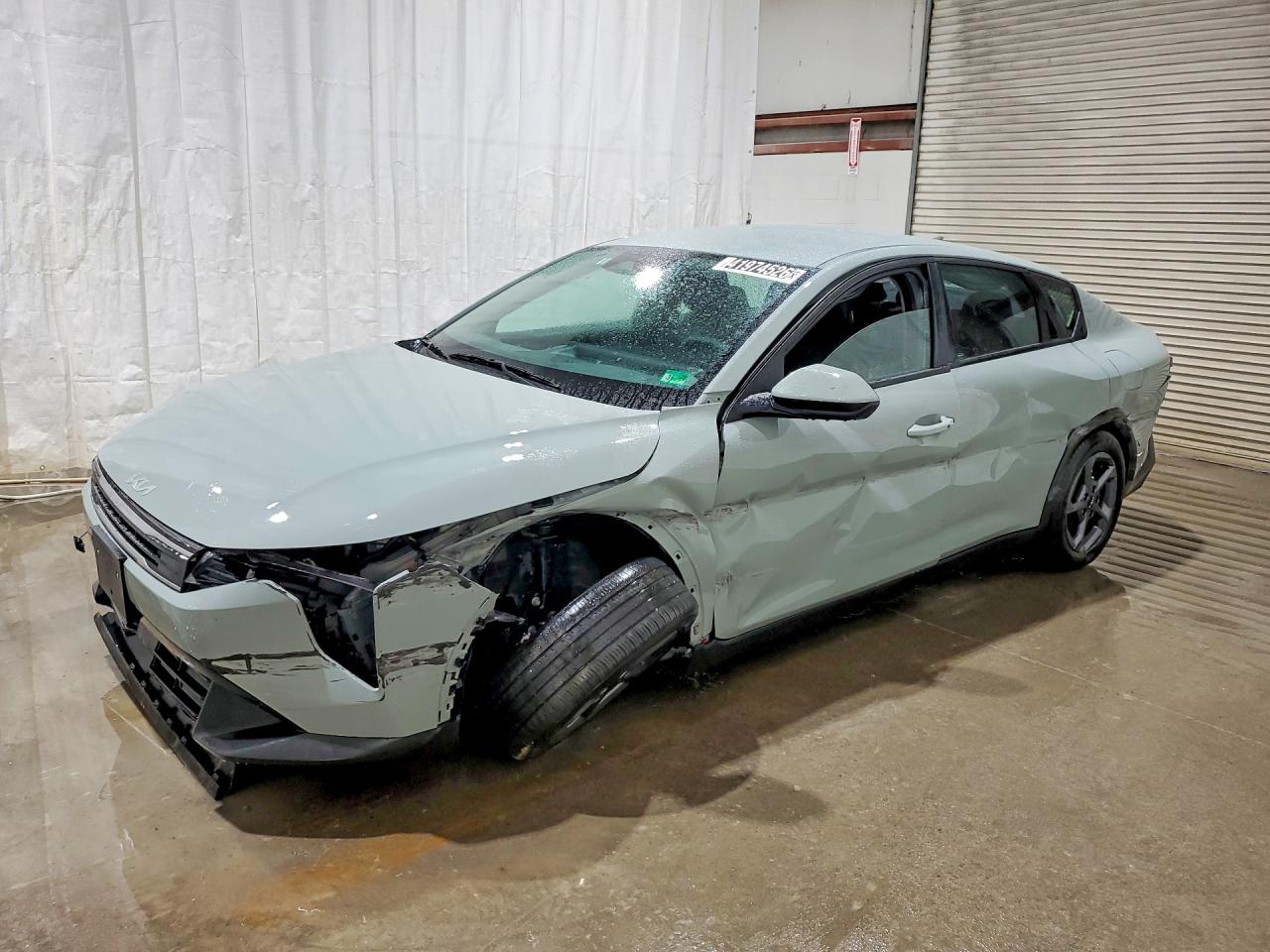Photo of the 2025 KIA K4 LXS