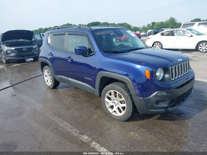 Photo of the 2017 JEEP RENEGADE LATITUDE