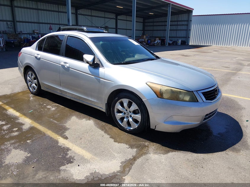 Photo of the 2010 HONDA ACCORD 2.4 EX-L