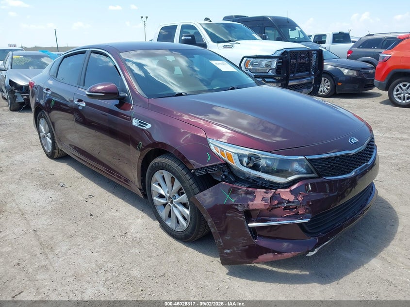 Photo of the 2018 KIA OPTIMA LX