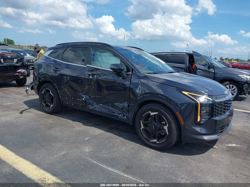 Photo of the 2026 KIA SPORTAGE EX