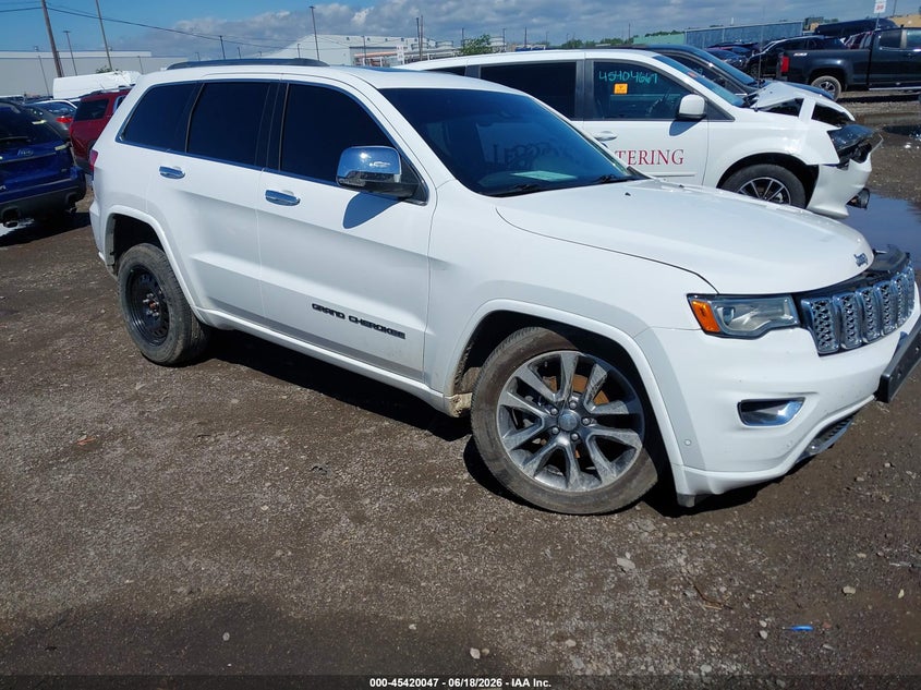 Photo of the 2018 JEEP GRAND CHEROKEE OVERLAND 4X4
