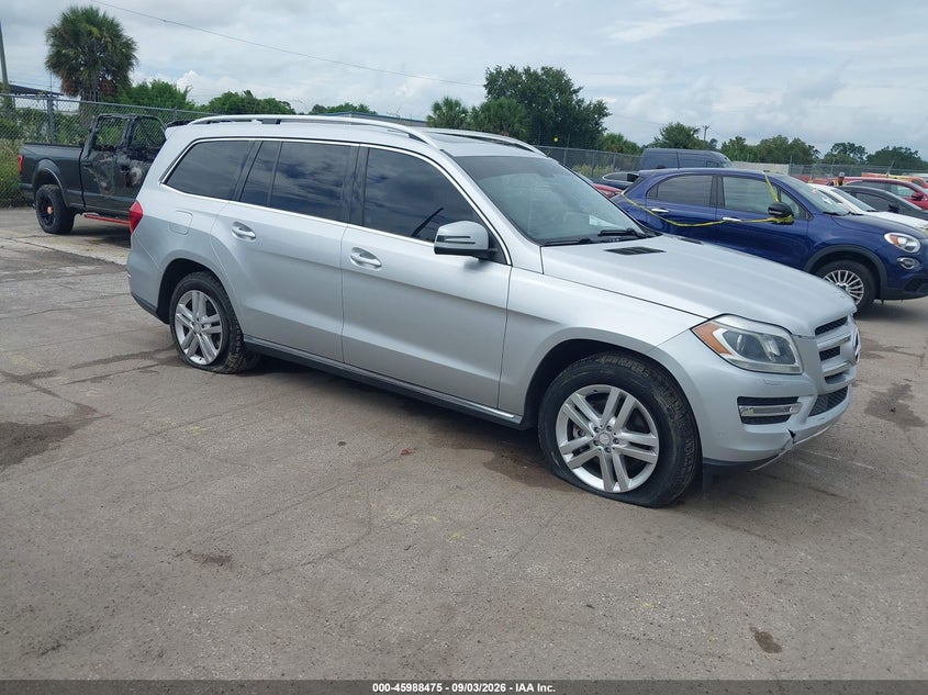 Photo of the 2014 MERCEDES-BENZ GL 450 4MATIC