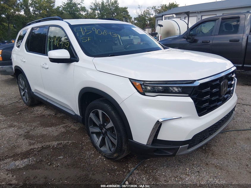Photo of the 2024 HONDA PILOT ELITE