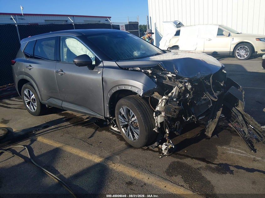 Photo of the 2021 NISSAN ROGUE SV FWD