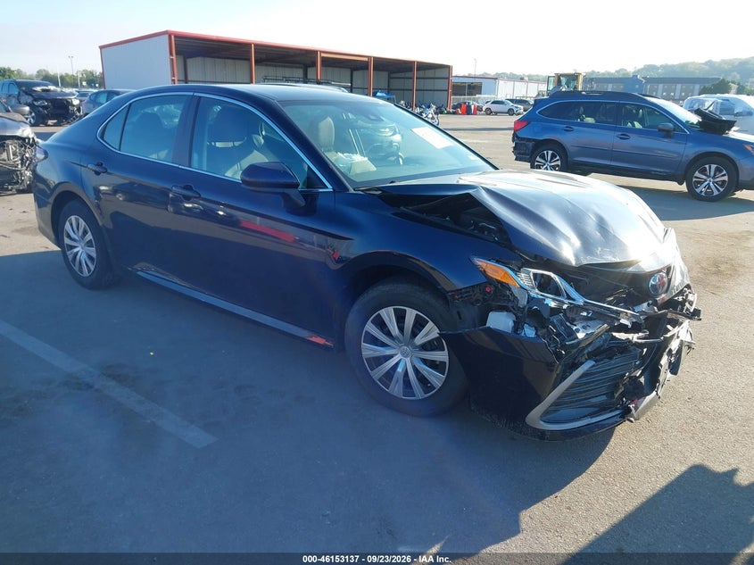 Photo of the 2022 TOYOTA CAMRY LE HYBRID