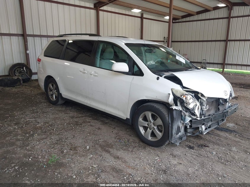 Photo of the 2013 TOYOTA SIENNA LE V6 8 PASSENGER