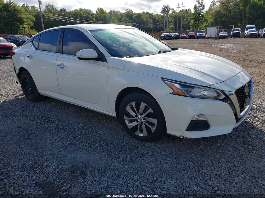 Photo of the 2020 NISSAN ALTIMA S FWD