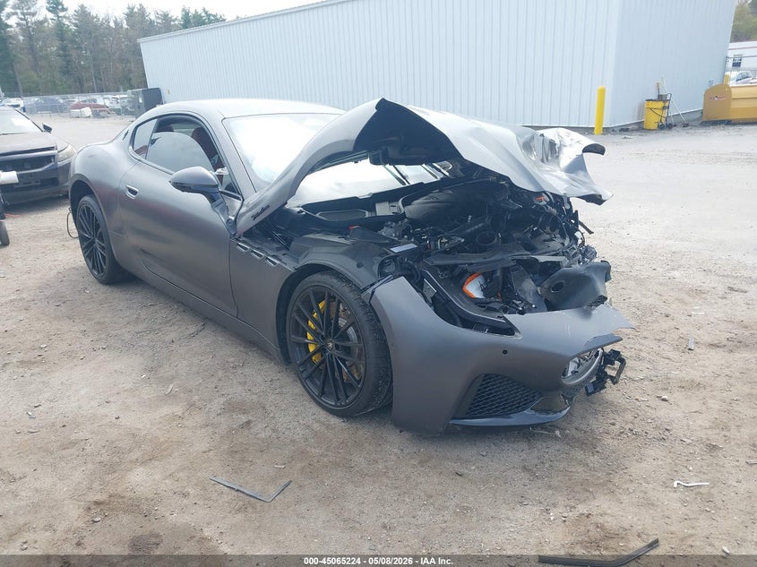 Photo of the 2024 MASERATI GRANTURISMO MODENA