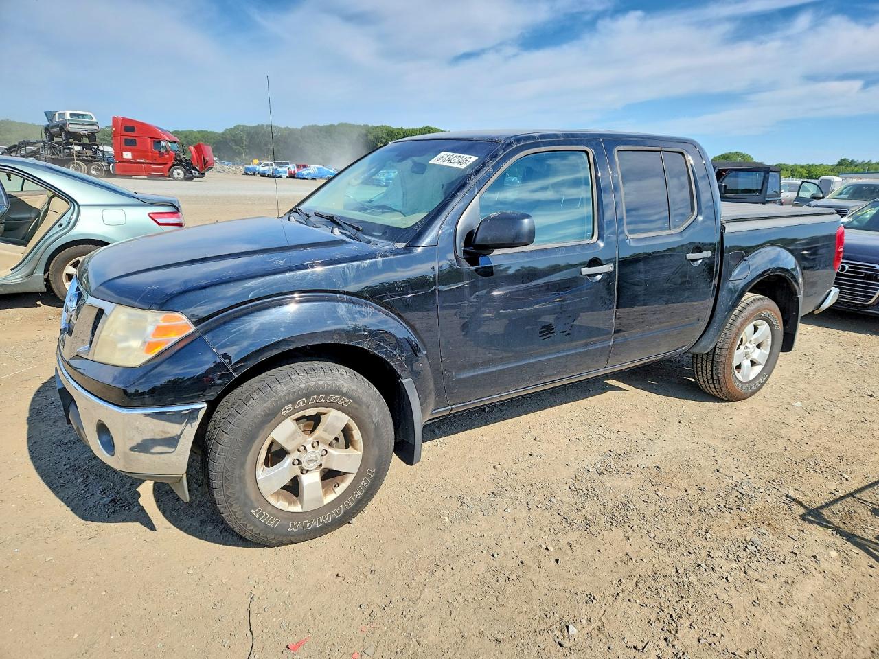 Photo of the 2010 NISSAN FRONTIER CREW CAB SE