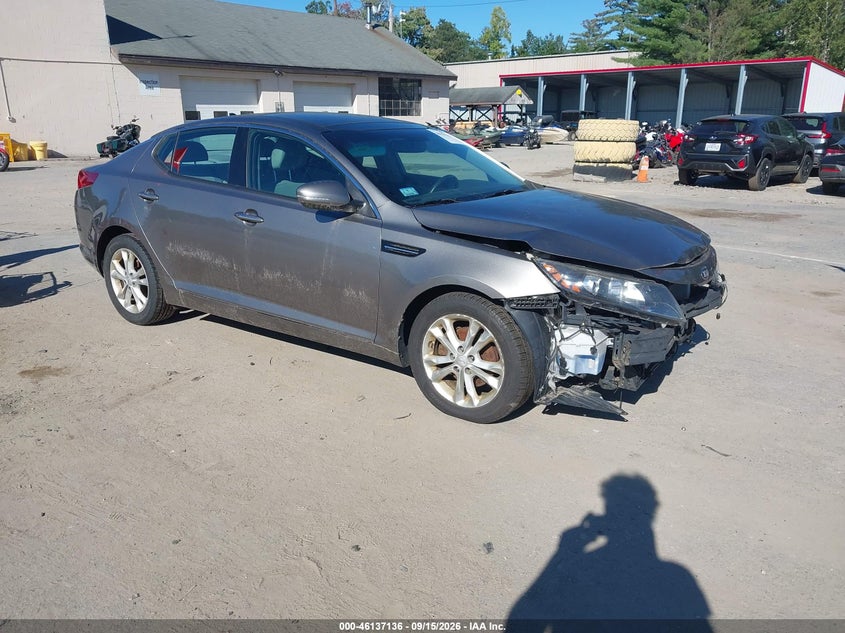 Photo of the 2013 KIA OPTIMA EX