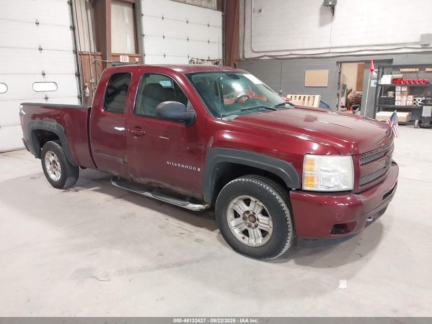 Photo of the 2009 CHEVROLET SILVERADO 1500 LT