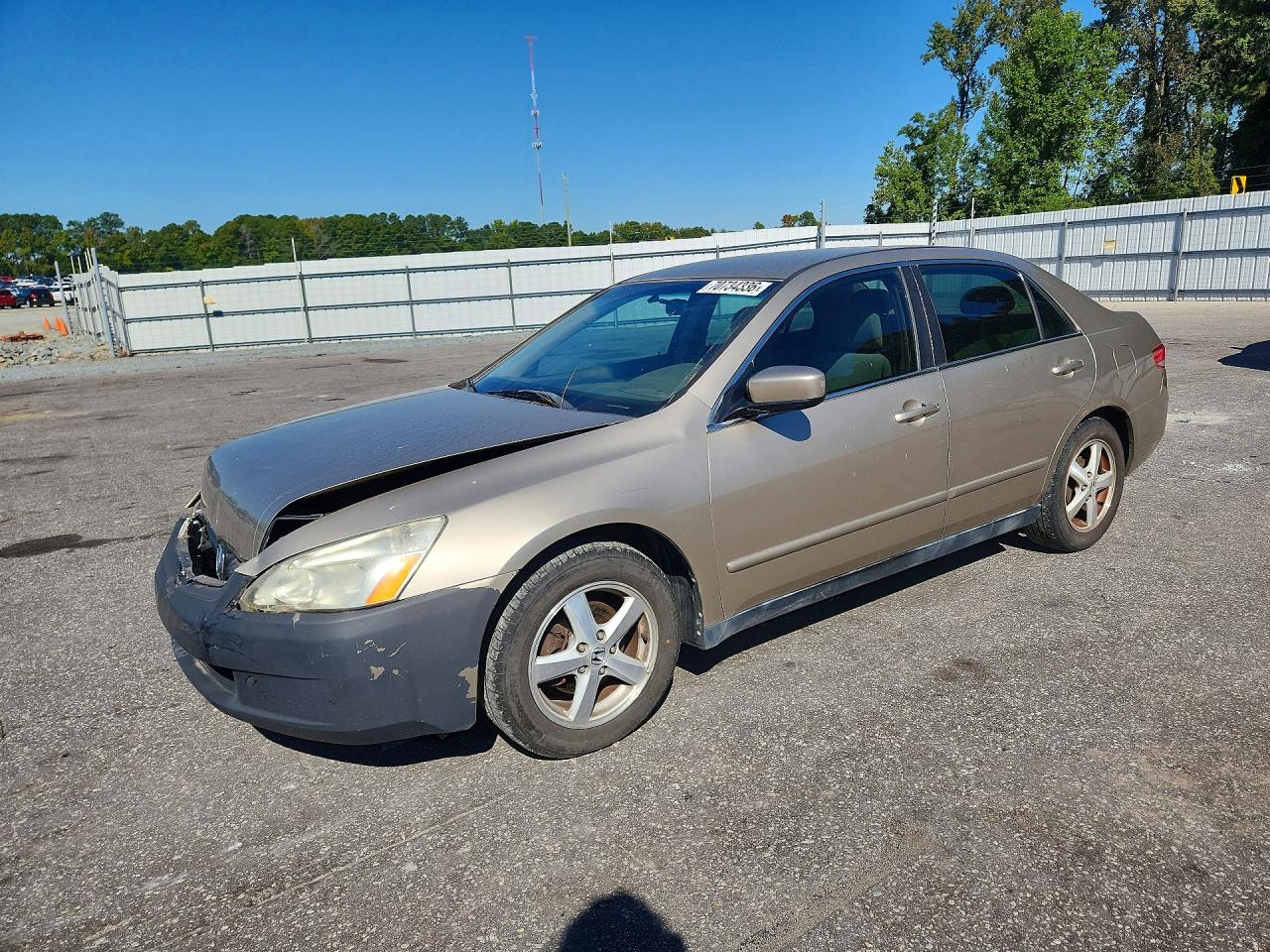 Photo of the 2003 HONDA ACCORD LX