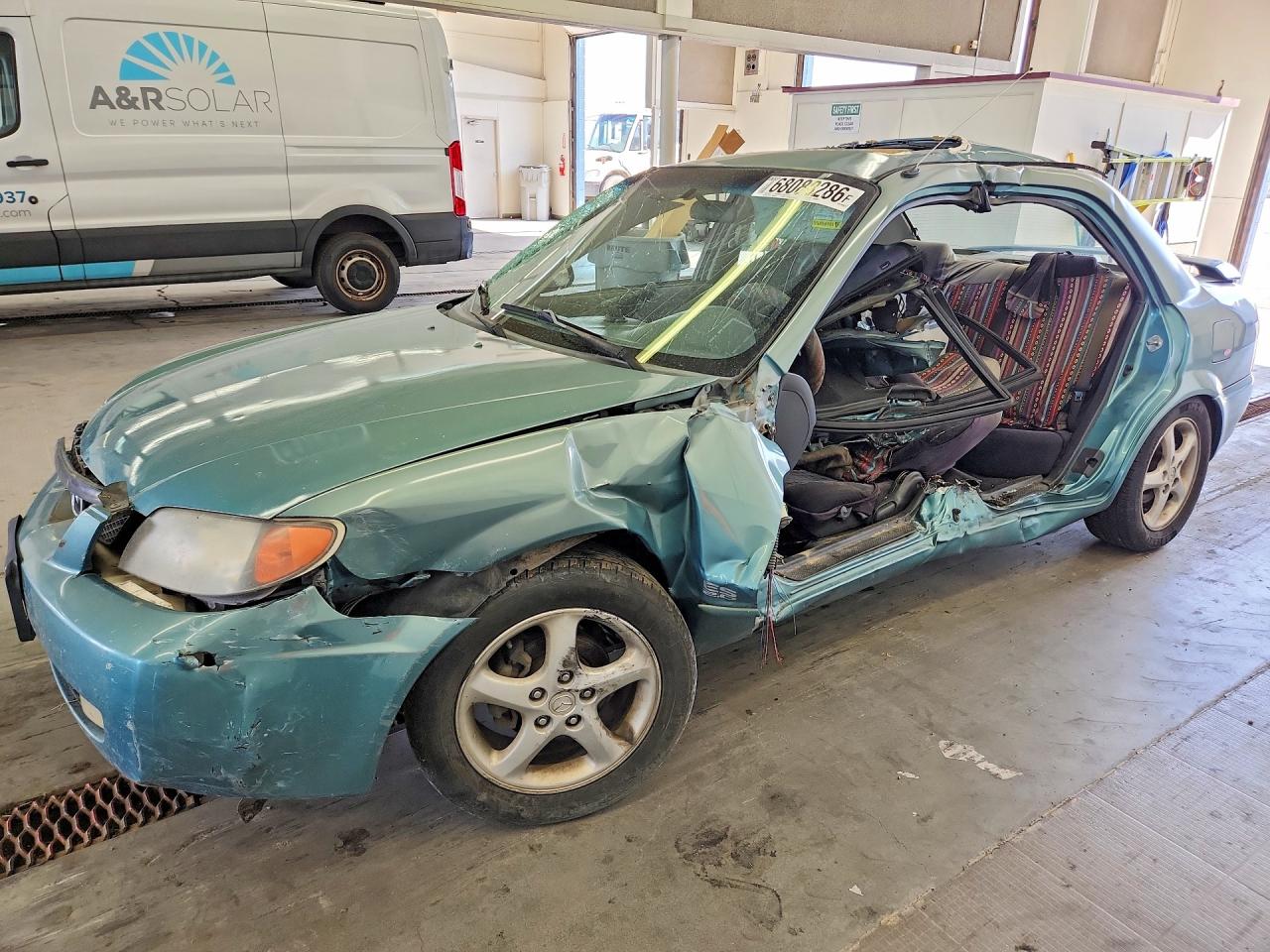 Photo of the 2001 MAZDA PROTEGE LX