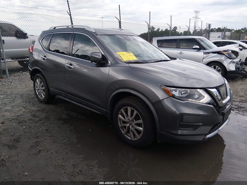 Photo of the 2017 NISSAN ROGUE SV