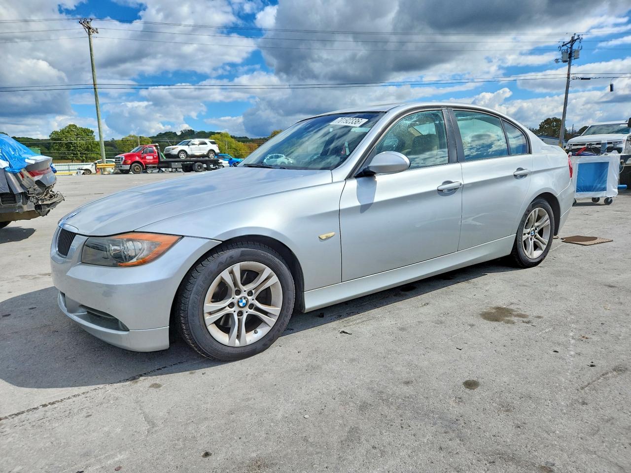 Photo of the 2008 BMW 328 XI