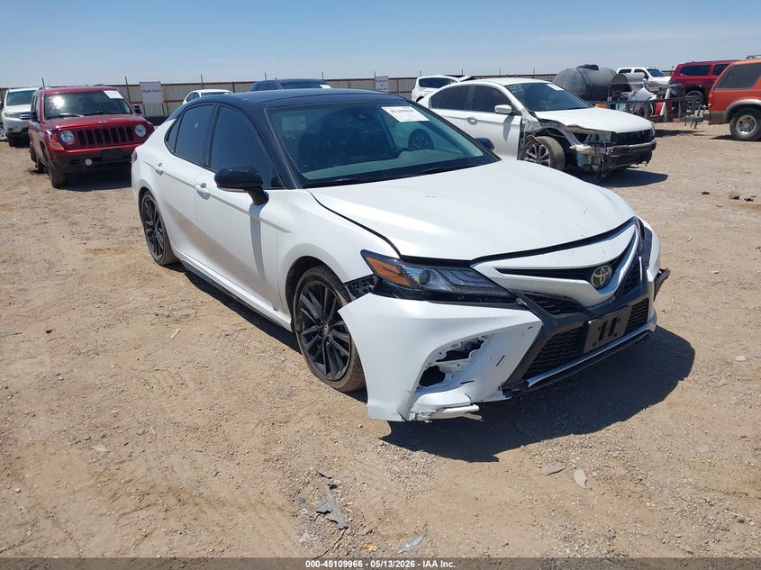 Photo of the 2023 TOYOTA CAMRY XSE