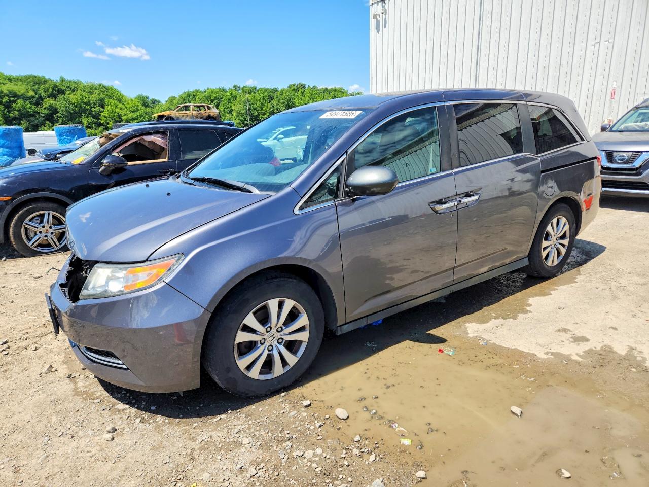 Photo of the 2016 HONDA ODYSSEY SE