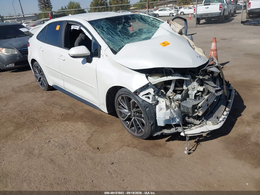 Photo of the 2020 TOYOTA COROLLA SE